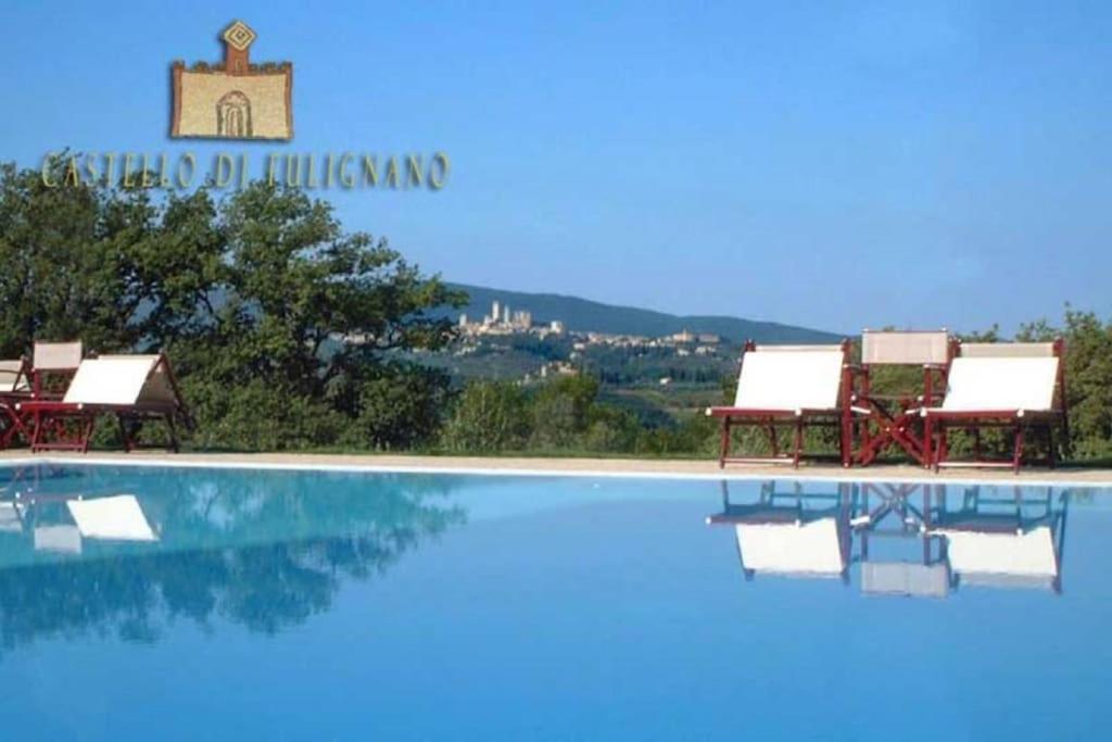 Castello Di Fulignano Ildebrando Superior Apartment Сан-Джиминьяно Экстерьер фото