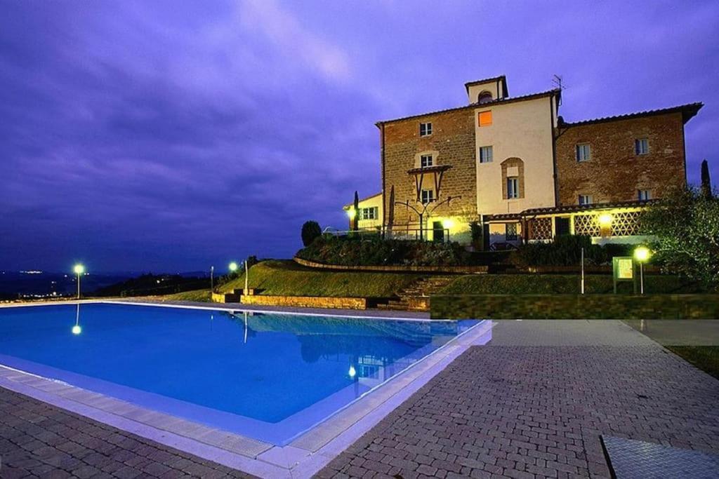 Castello Di Fulignano Ildebrando Superior Apartment Сан-Джиминьяно Экстерьер фото